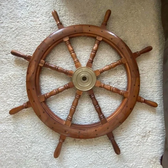 Antique Yacht Steering Wheel ⛵️ - Picture 2 of 4